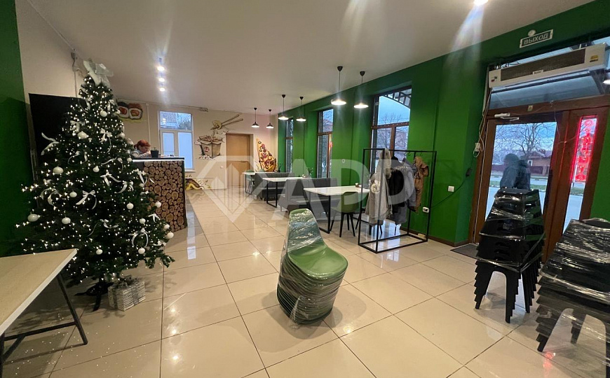 Сдам помещение свободного назначения, 130 м². От 50  до 150 м² фото