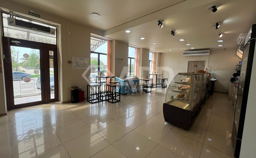 Сдам помещение свободного назначения, 130 м². От 50  до 150 м² фото