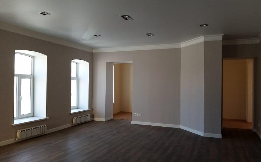 Отдельно стоящее здание в центре, 630 м² фото