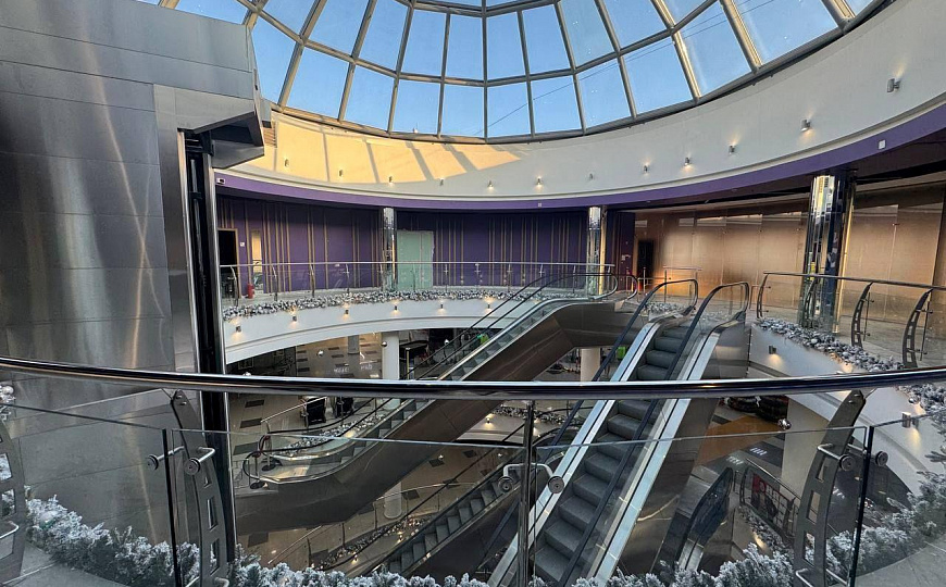 Помещение под ночной клуб/ресторан в ТЦ Экватор фото