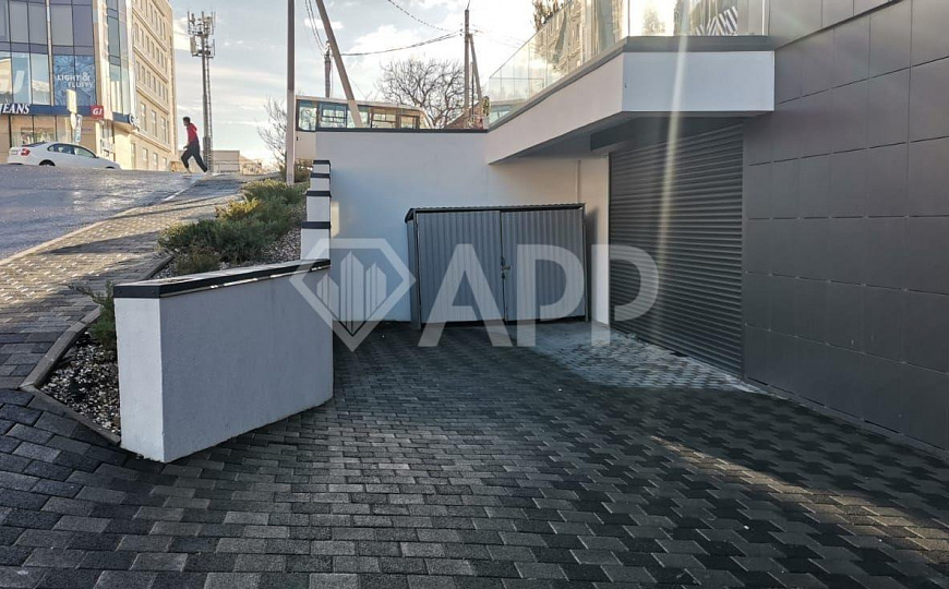 Сдам торговое помещение, 227,6 м² фото