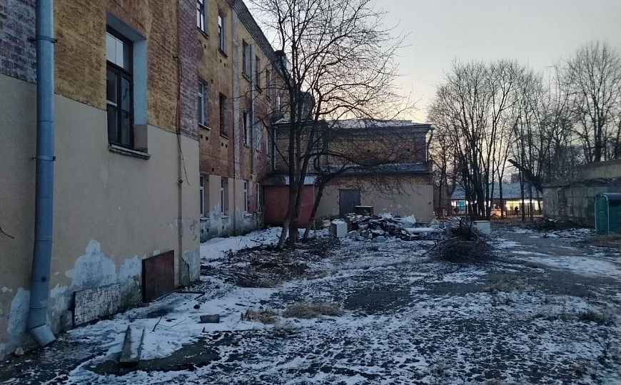 Помещение 3240 м². Возможно деление площади. фото