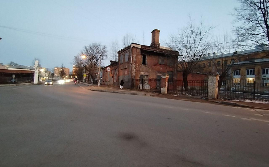 Помещение 3240 м². Возможно деление площади. фото