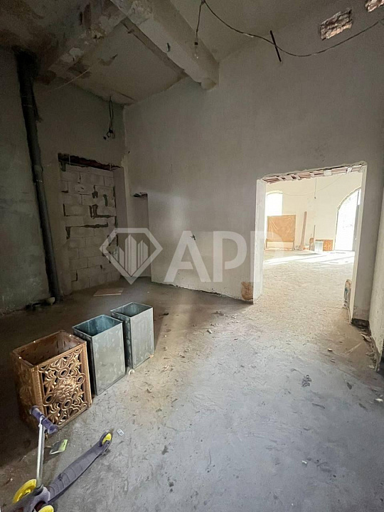 Осталось, 80 м²/Фассад/Витрина/Шоурум/Бьюти/Общепит фото