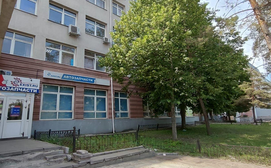 Помещение с отдельным входом на 1 линии, 90 м² фото