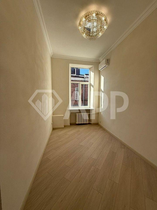 Кабинет/Бьюти/Офис/Мокрая точка/Центр фото