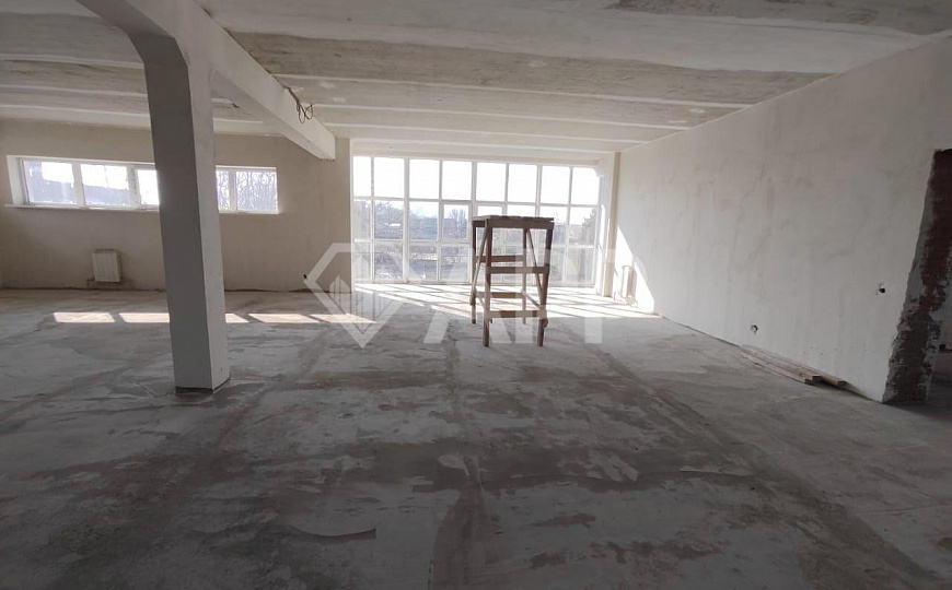 Сдам помещение свободного назначения, 700 м² фото