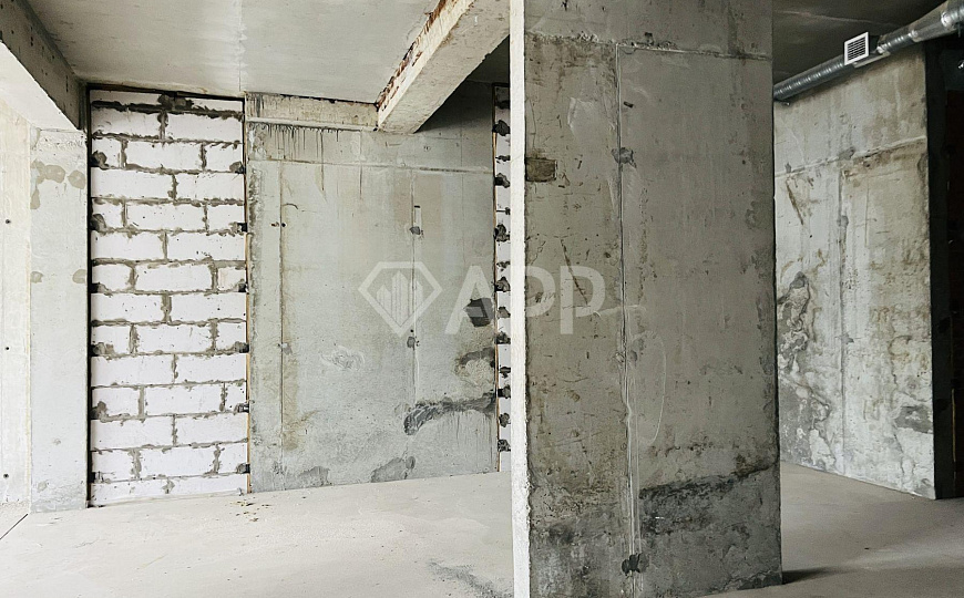 Сдаю торговое помещение, 140 м² фото