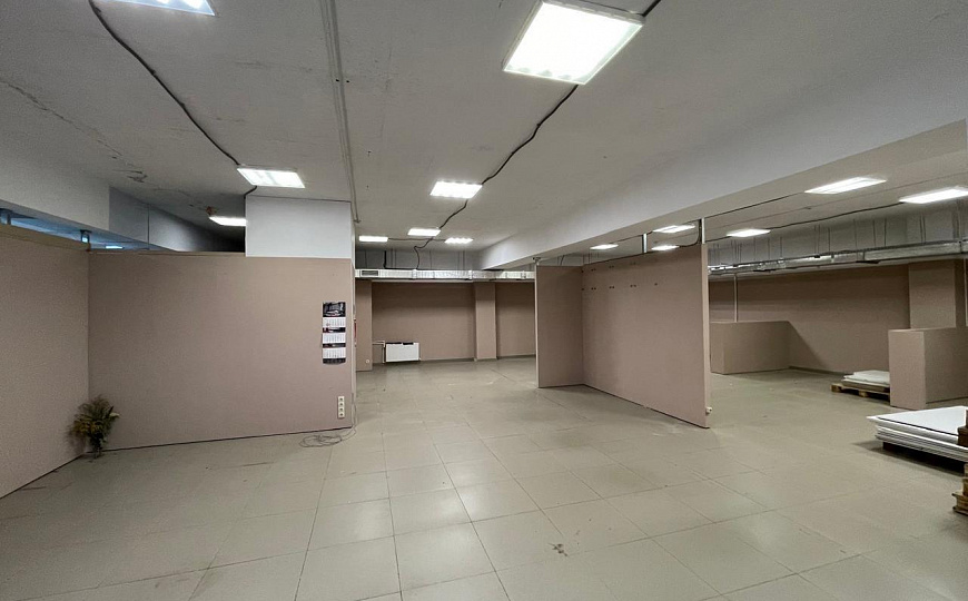 Сдам торговое помещение, 100 м² фото