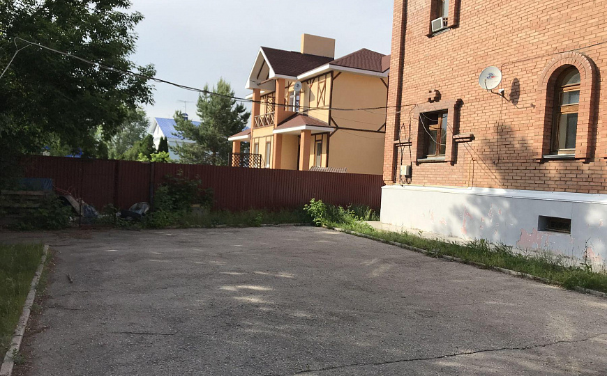 Продам гостиницу с земельным участком, 1955 м² фото