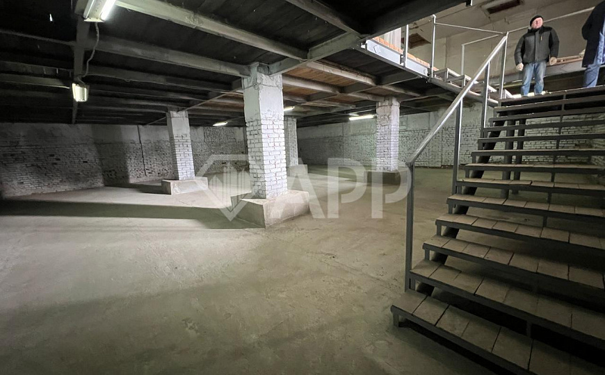 Сдам складское помещение, 400 м² фото