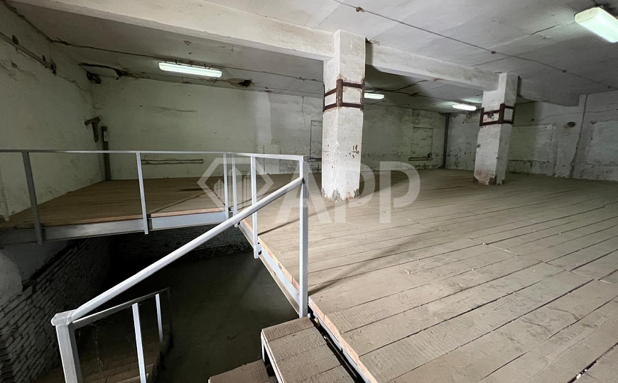 Сдам складское помещение, 400 м² фото