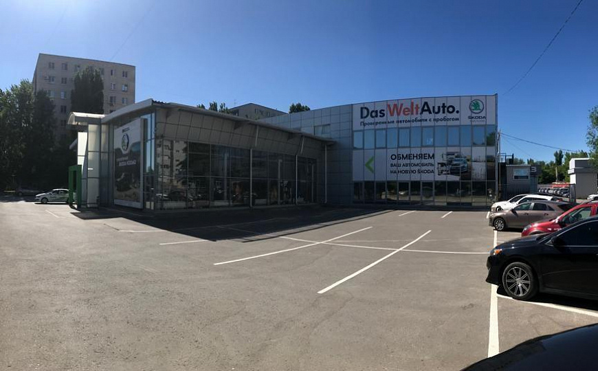 Здание под автосалон, автосервис 4 000 м² фото