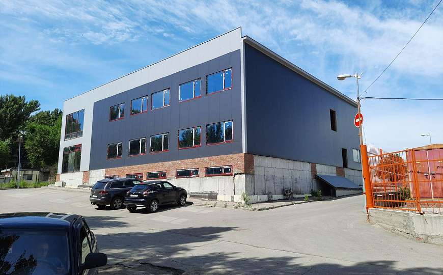 Отдельно стоящее здание, 1 453 м² фото