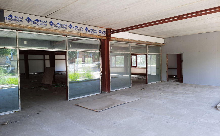 Отдельно стоящее здание, 1 453 м² фото