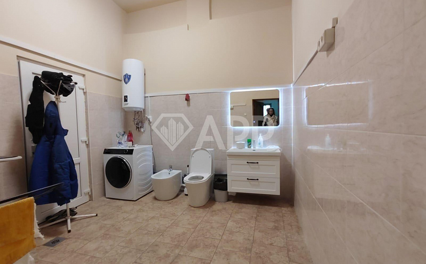 Продаю отдельно стоящее здание, 3 190,7 м² фото
