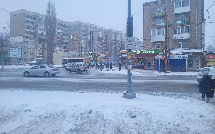 Продам помещение на Ф. Энгельса 4 фото