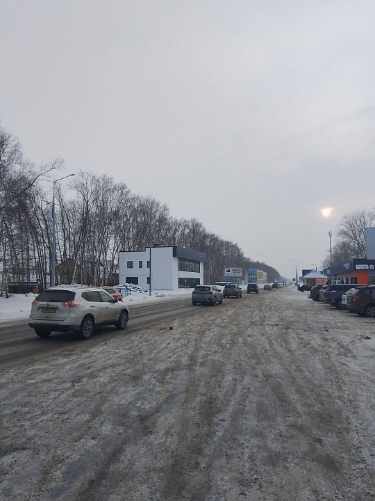 Сдаётся помещение свободного назначения на цокольном этаже торгового центра фото