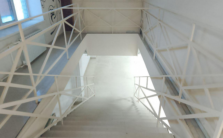 Сдаётся помещение свободного назначения на цокольном этаже торгового центра фото