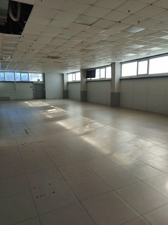 Сдам бизнес-центр/офисный центр, 430 м² фото