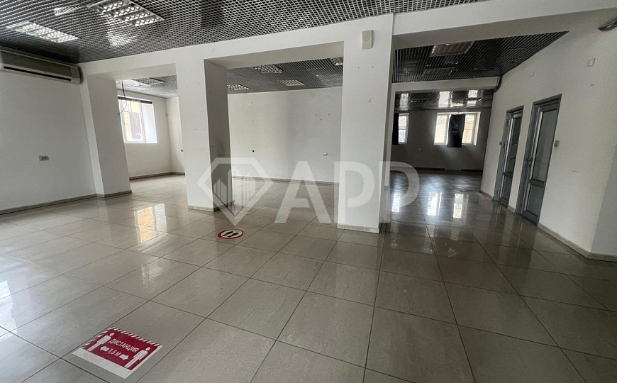 Сдам помещение свободного назначения, 200 м² фото