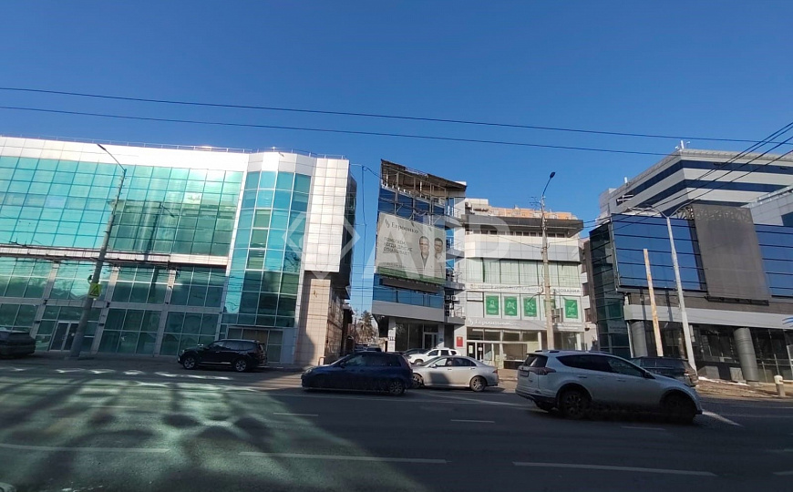 Сдаю офисное помещение, 300 м² фото