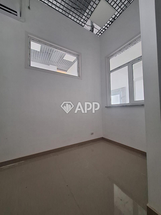 Сдам офисное помещение от 13 м²  до 20 м² фото