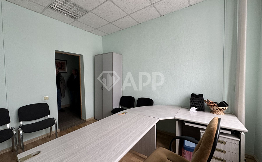 Офисы от 10 м² до 36 м² фото