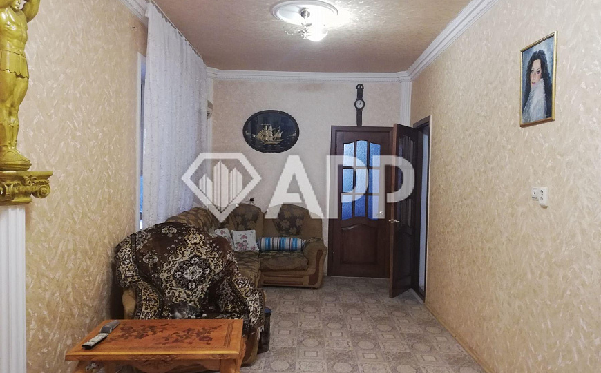 Продам торговое помещение, 300 м² фото
