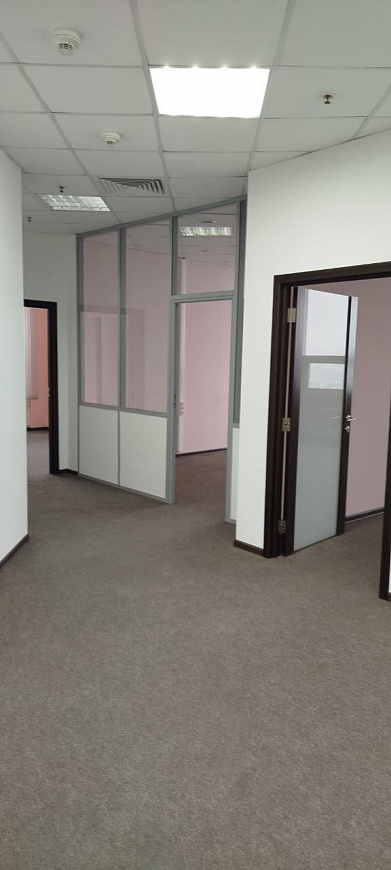 офис в бизнес-центре класса А+, 132 м² фото