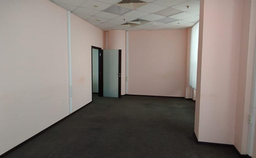 офис в бизнес-центре класса А+, 132 м² фото