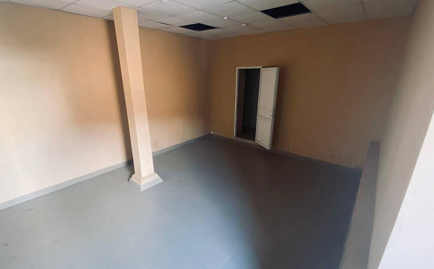 Производство, офис 128 м2. Центр фото