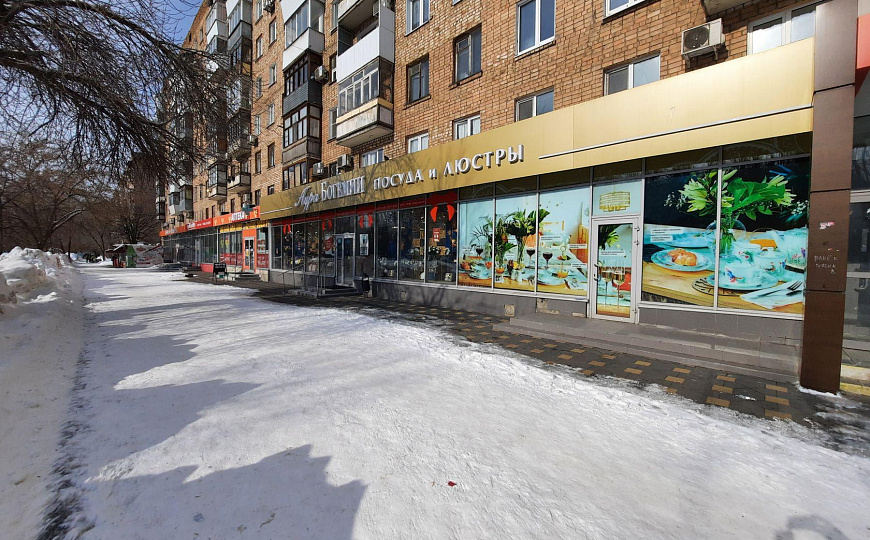 Продам торговое помещение, 234 м² фото