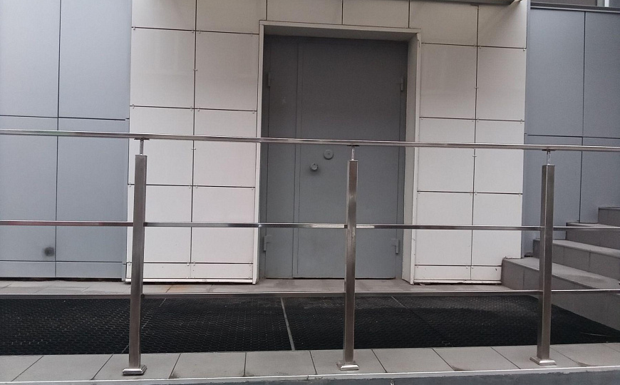 Сдам офисное помещение в бизнес-центре, 301 м² фото