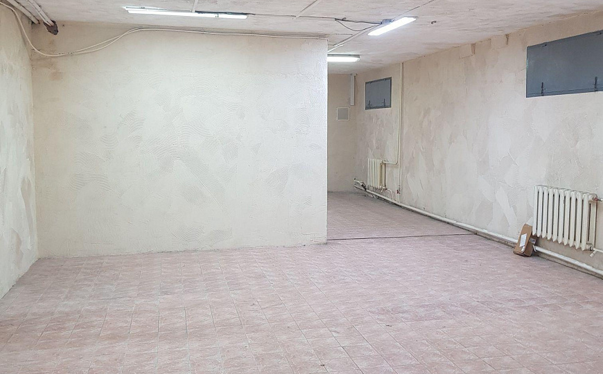 Сдам офисное помещение в бизнес-центре, 301 м² фото