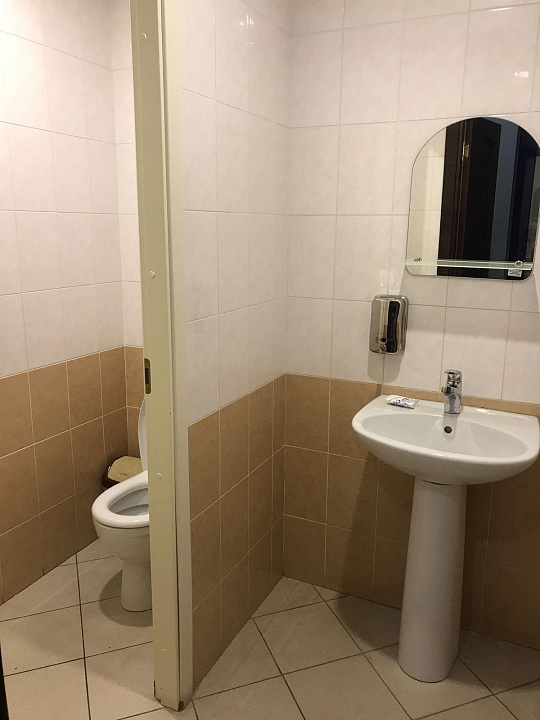 Сдам офисное помещение в бизнес-центре, 301 м² фото