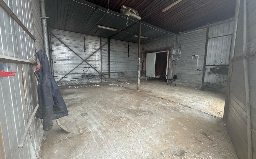 Сдам автосервис 10 боксов (склад, производство) и землю 30 соток фото