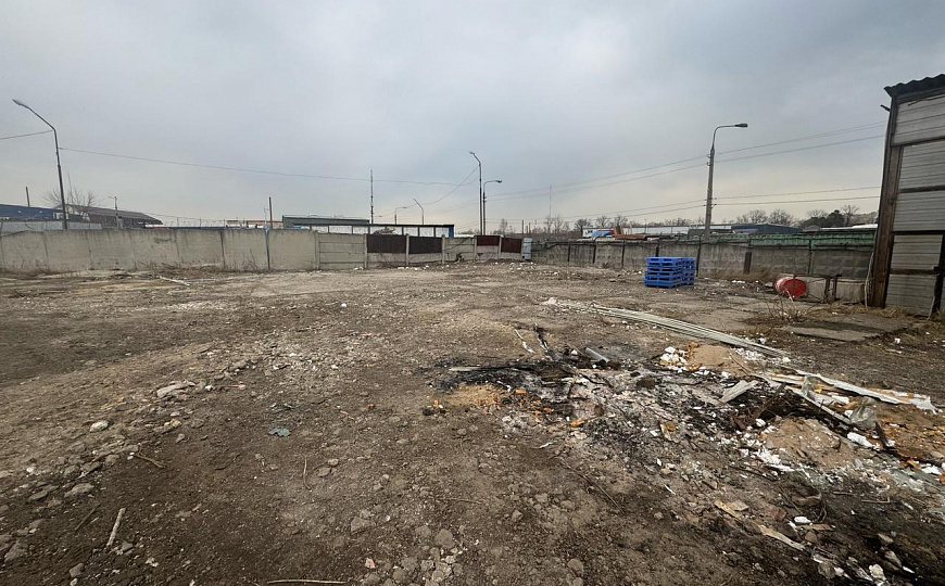 Сдам автосервис 10 боксов (склад, производство) и землю 30 соток фото