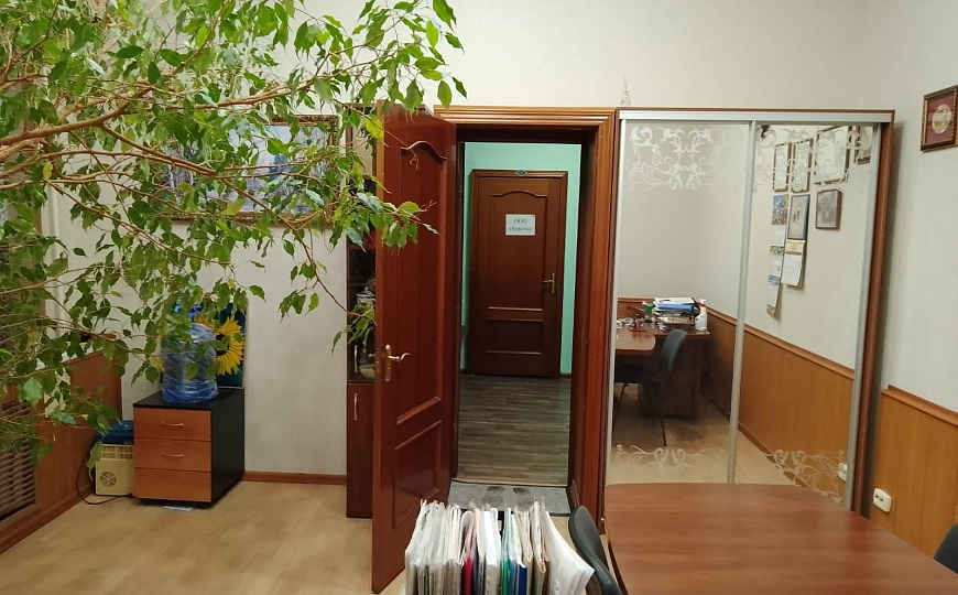Продам бизнес-центр/офисный центр, 637 м² фото
