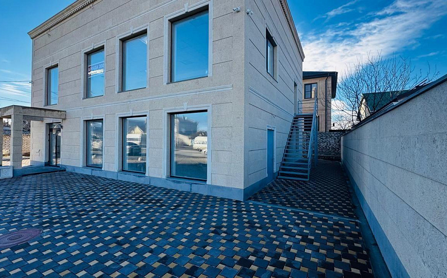 Здание под кафе, магазин, офис, 299,9 м² фото