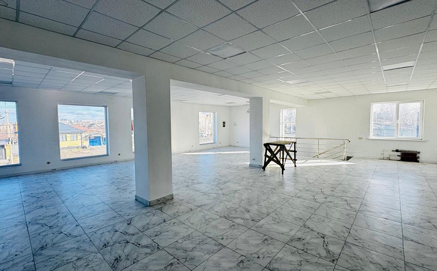 Здание под кафе, магазин, офис, 299,9 м² фото
