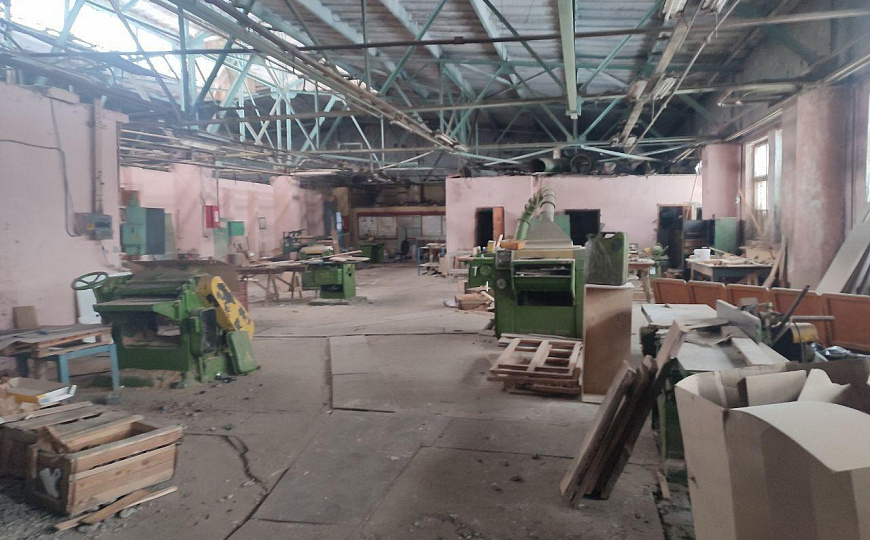 Производственный склад, 2000м² фото