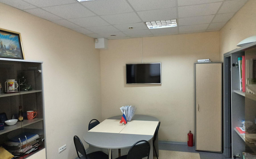 Сдам офисное помещение, 100 м² фото