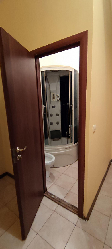 Продам отдельно стоящее здание, 1 250 м² фото