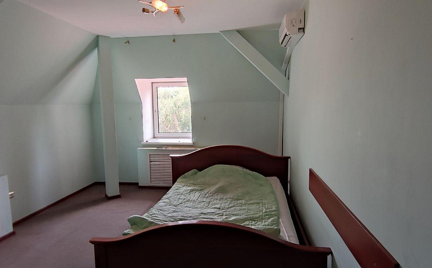 Продам отдельно стоящее здание, 1 250 м² фото