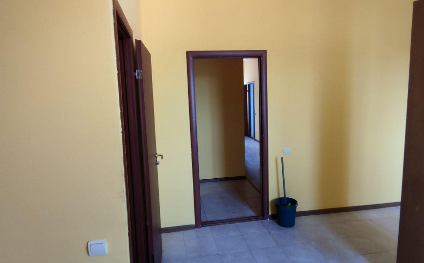 Продам отдельно стоящее здание, 1 250 м² фото