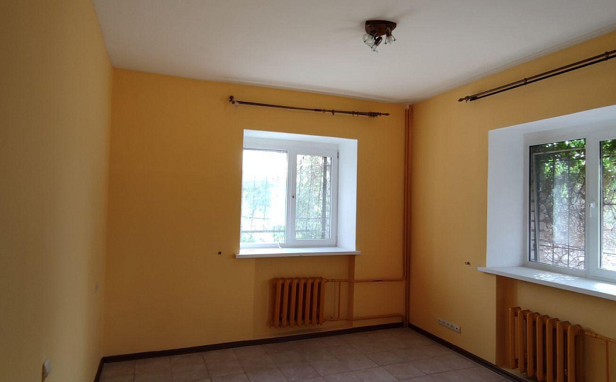 Продам отдельно стоящее здание, 1 250 м² фото