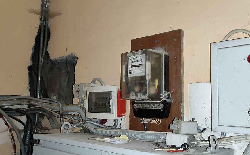 Продам отдельно стоящее здание, 1 250 м² фото