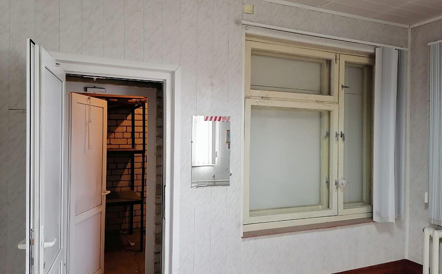 Продам отдельно стоящее здание, 1 250 м² фото