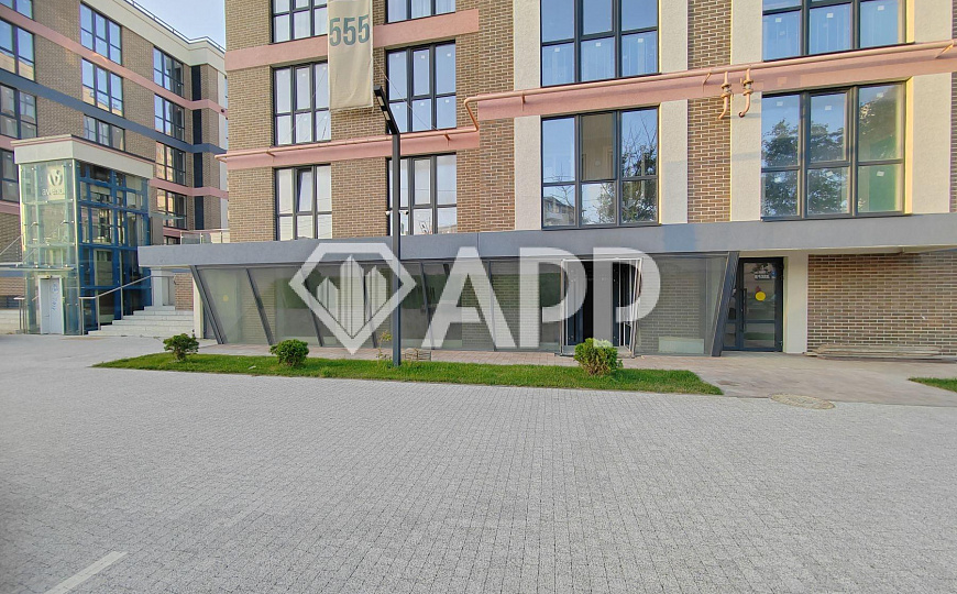 Продам торговое помещение с НДС 64м² фото